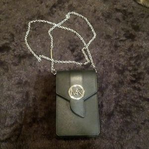 Michael Kors black mini wallet satchel > New